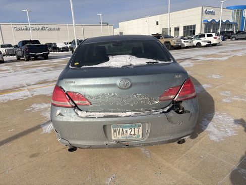 Used 2006 Toyota Avalon XL image 5