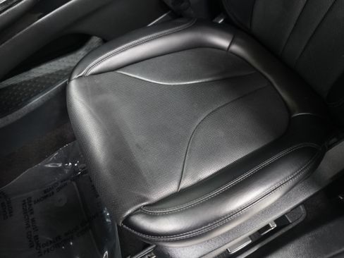 Used 2021 Lincoln Nautilus Reserve FWD image 12