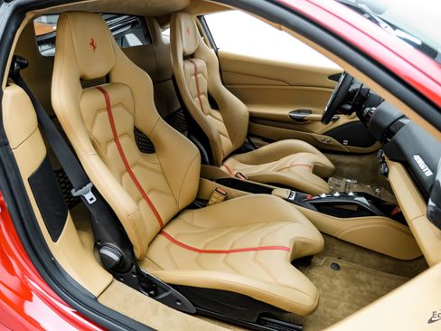 Used 2017 Ferrari 488 GTB RWD image 62