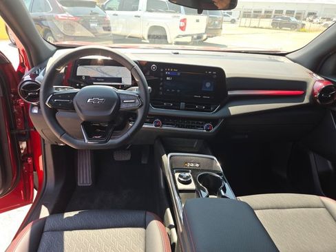Used 2026 Chevrolet Equinox RS w/ Convenience Package III FWD image 18