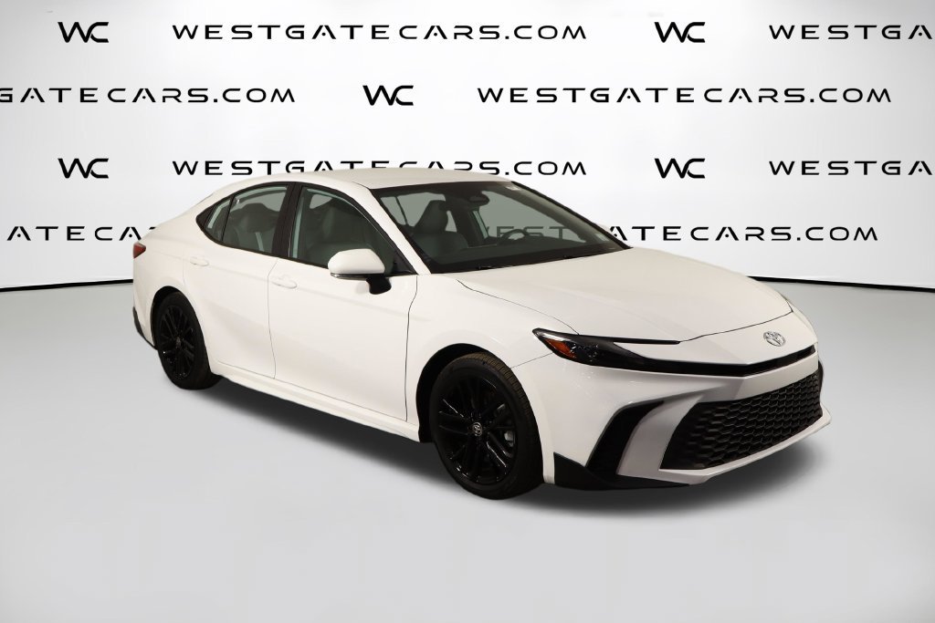 Used 2026 Toyota Camry SE FWD image 45