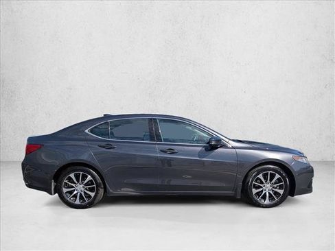 Used 2016 Acura TLX FWD image 4