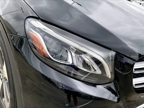 Used 2019 Mercedes-Benz GLC 300 image 25