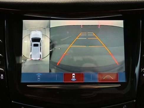 Used 2020 Cadillac Escalade ESV Premium Luxury image 15