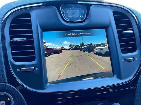 Used 2022 Chrysler 300 S w/ Comfort Group RWD image 14