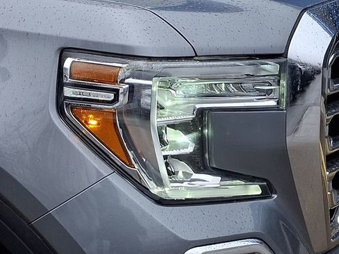 Used 2021 GMC Sierra 1500 SLT w/ SLT Premium Plus Package image 9