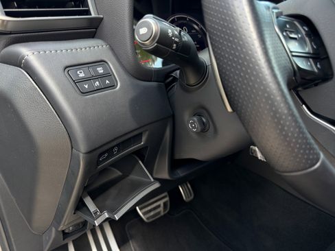 Used 2024 Lexus LX 600 F Sport image 10