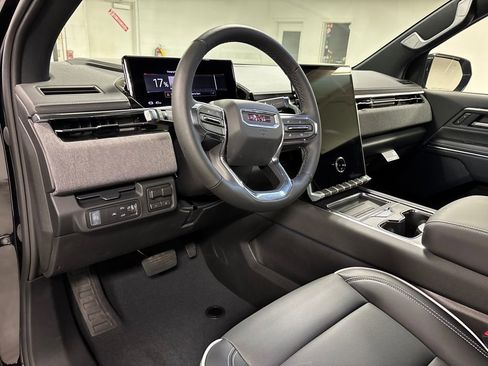New 2026 GMC Sierra EV Elevation AWD/4WD image 27