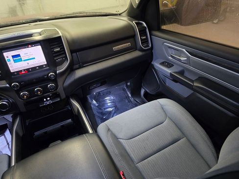 Used 2022 RAM 1500 Big Horn RWD image 42