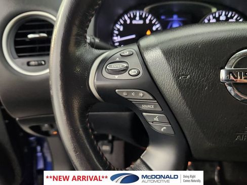 Used 2019 Nissan Pathfinder SL w/ Rock Creek Edition FWD image 25