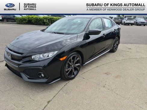 Used 2018 Honda Civic Sport image 1