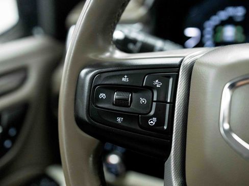 Used 2023 GMC Yukon XL Denali AWD/4WD image 53