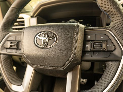 Certified 2026 Toyota Tundra Platinum w/ TRD Off-Road Package AWD/4WD image 30