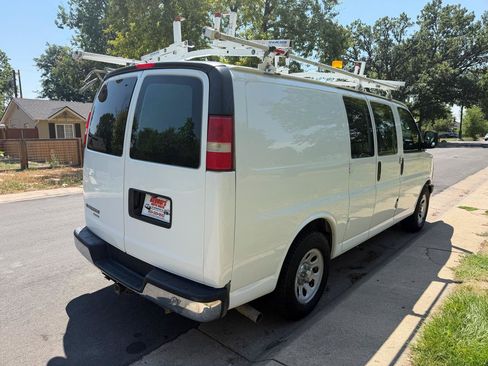 Used 2013 Chevrolet Express 1500 AWD image 5