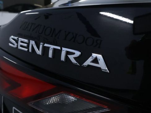 Used 2024 Nissan Sentra SV image 10