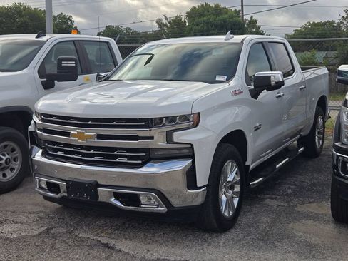 Used 2021 Chevrolet Silverado 1500 LTZ w/ LTZ Premium Texas Edition AWD/4WD image 3