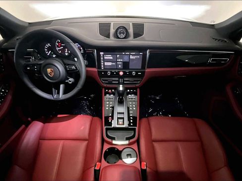 New 2026 Porsche Macan Turbo image 14