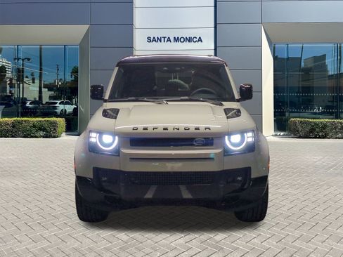 New 2026 Land Rover Defender 110 X-Dynamic SE image 8