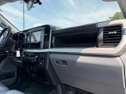 Used 2024 Ford F250 XL w/ XL Chrome Package AWD/4WD image 26