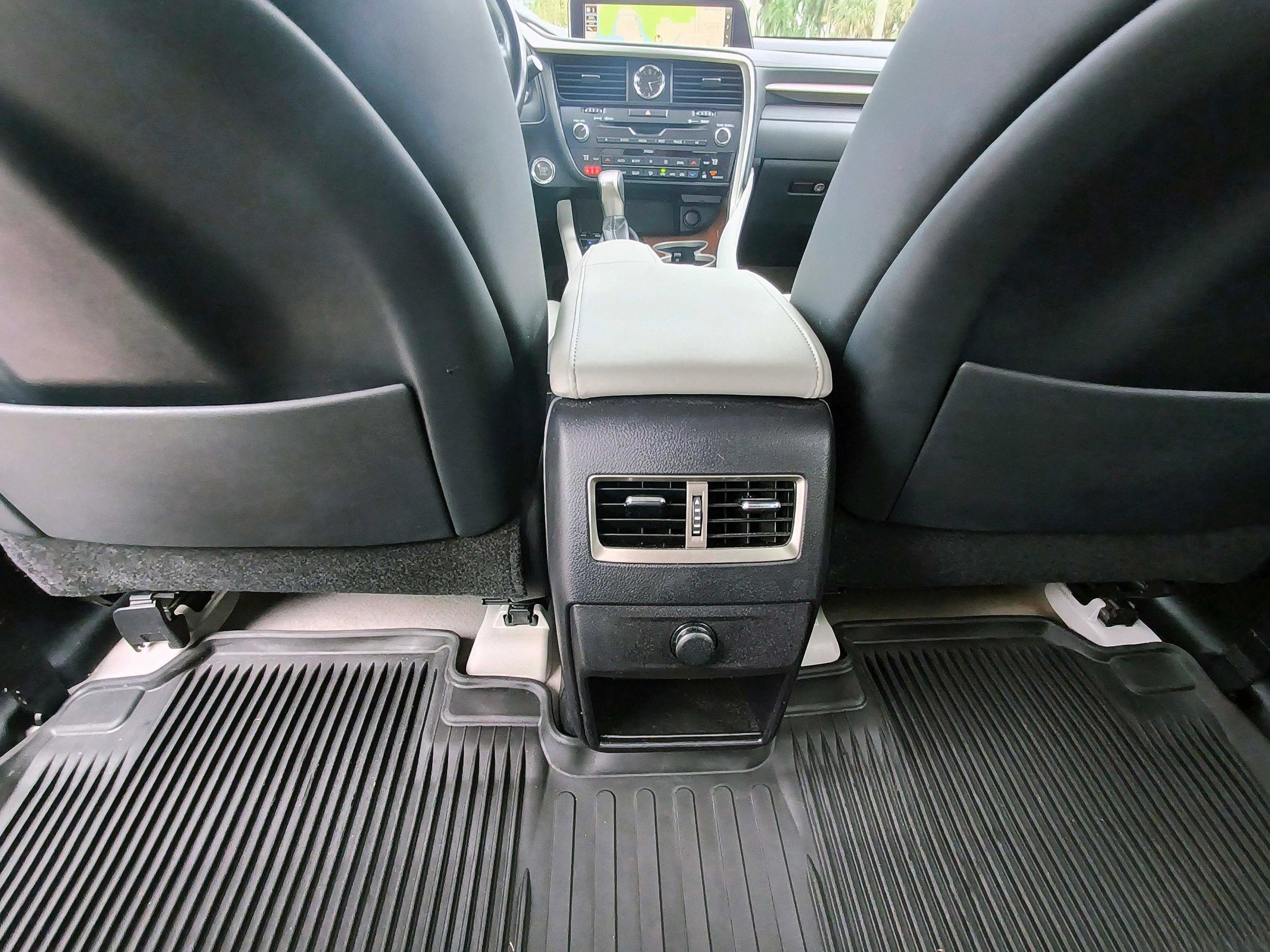 Used 2019 Lexus RX 350 AWD w/ Navigation Package image 30
