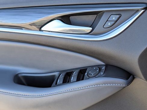 Used 2023 Buick Enclave Essence w/ Experience Buick Package FWD image 25
