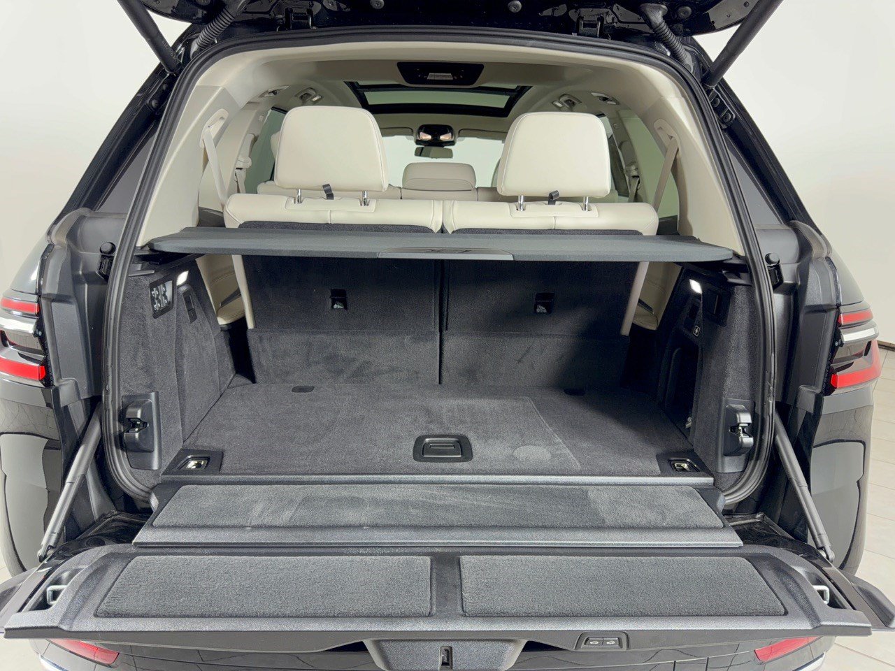 Certified 2026 BMW X7 xDrive40i AWD/4WD image 28