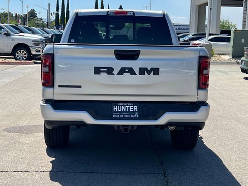 New 2026 RAM 1500 2WD Crew Cab image 6