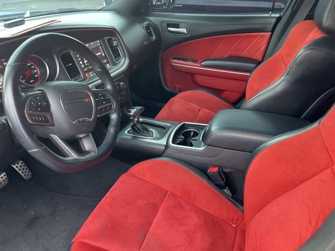 Used 2022 Dodge Charger Scat Pack image 5