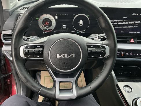 Certified 2023 Kia Sportage SX Prestige AWD/4WD image 16