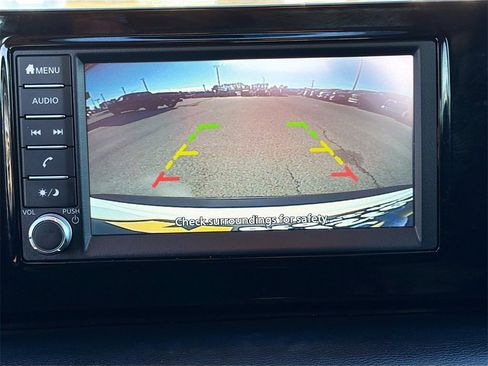 Used 2025 Nissan Kicks S image 13