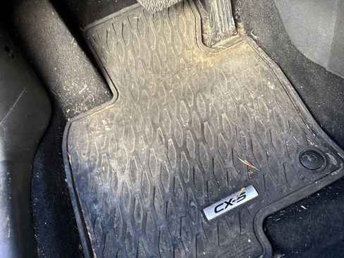 Used 2017 MAZDA CX-5 Grand Touring w/ Premium Package image 17