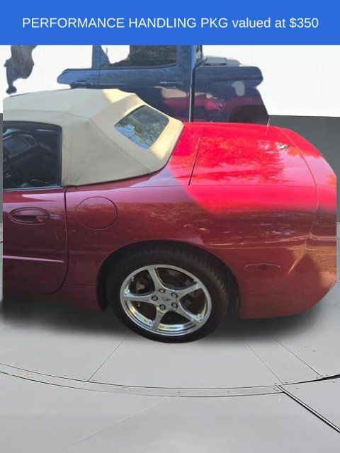 Used 2001 Chevrolet Corvette Convertible w/ Preferred Equipment Group2 RWD image 4