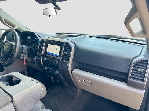 Used 2020 Ford F150 XLT image 27