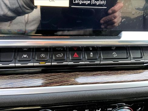 Used 2022 GMC Sierra 1500 Elevation image 27