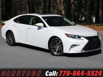 Used 2017 Lexus ES 350 Premium w/ Navigation System Package