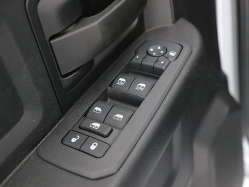 New 2026 RAM 2500 Tradesman image 18