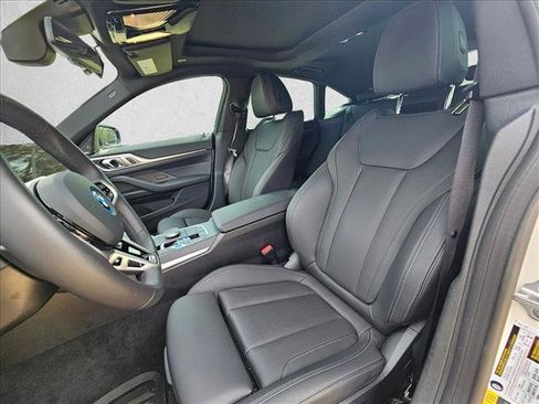 Used 2025 BMW i4 eDrive40 w/ M Sport Package image 11