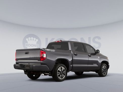 Used 2021 Toyota Tundra SR5 w/ SR5 Upgrade Package AWD/4WD image 4