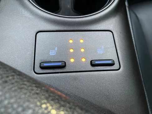 Used 2023 Toyota Camry XSE image 28