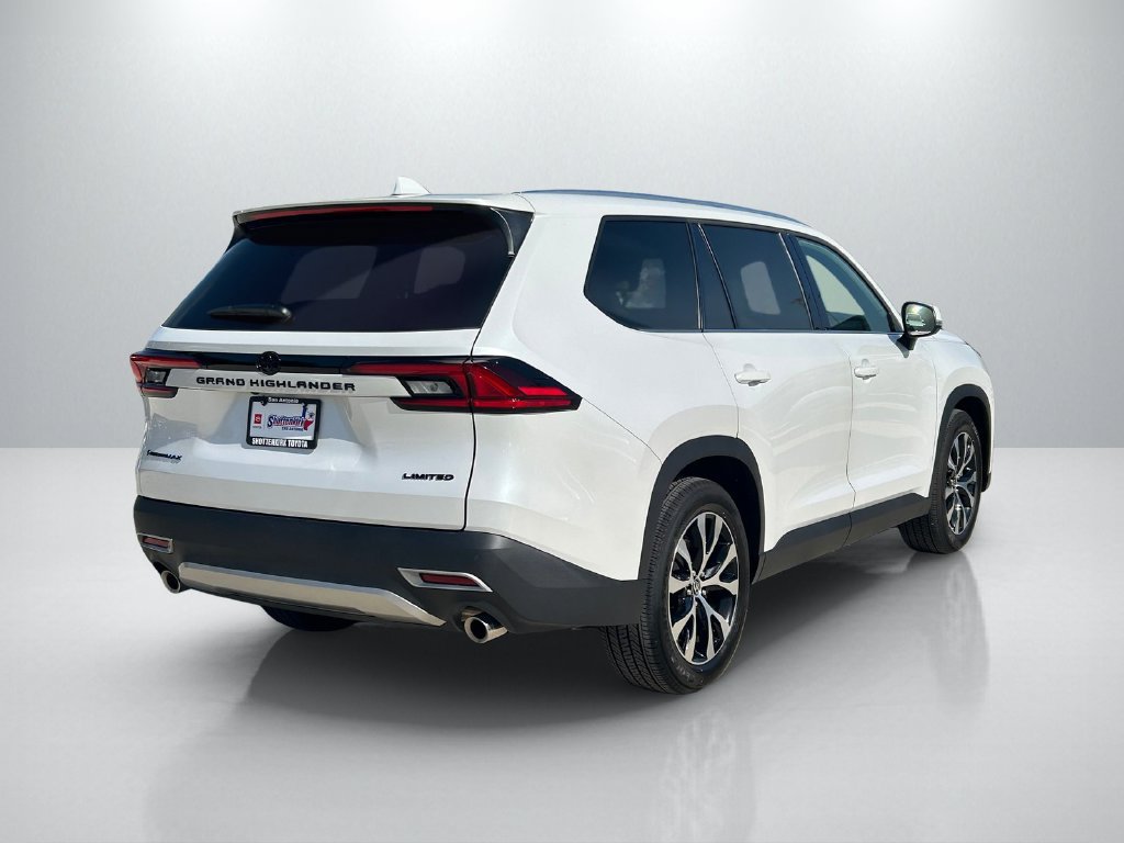 Certified 2026 Toyota Grand Highlander AWD Hybrid image 5