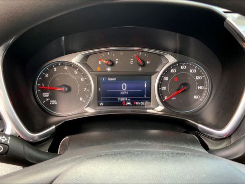Used 2021 Chevrolet Equinox LT FWD image 25