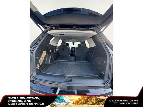 Certified 2020 Chevrolet Traverse Premier w/ Redline Edition FWD image 10
