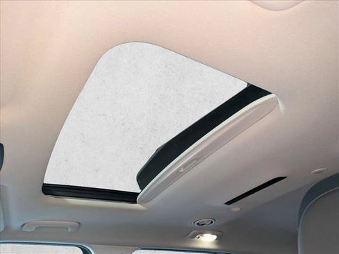 Used 2026 Hyundai Palisade SEL Premium FWD image 18