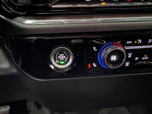 Certified 2023 Chevrolet Silverado 1500 RST image 22