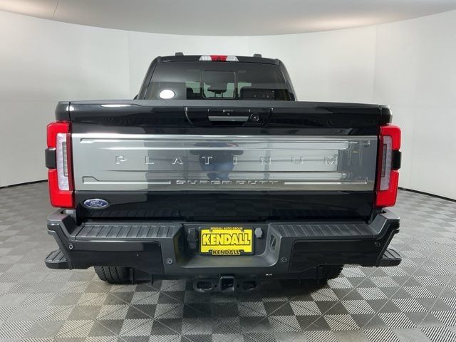 Used 2023 Ford F350 Platinum w/ FX4 Off-Road Package AWD/4WD image 5