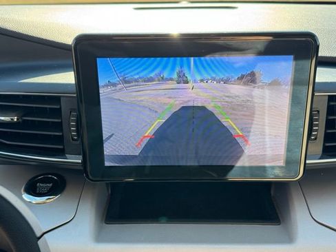 Used 2023 Ford Explorer XLT w/ Equipment Group 202A image 19