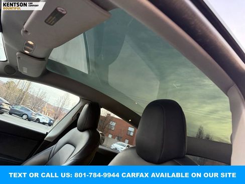 Used 2022 Tesla Model Y Long Range image 22