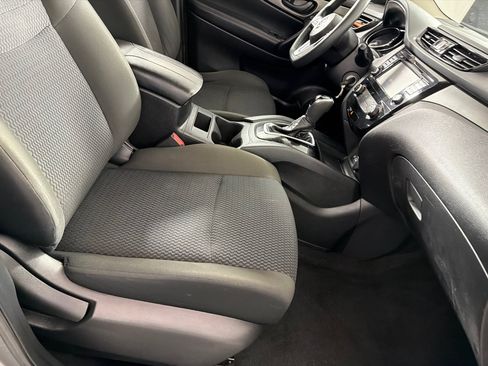 Used 2021 Nissan Rogue Sport S FWD image 22