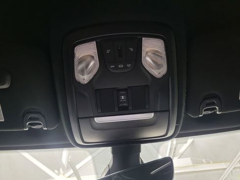 Used 2022 RAM 2500 Big Horn w/ Level C Equiment Group image 15