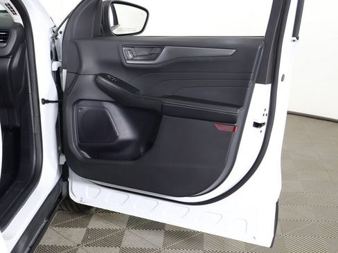 Used 2024 Ford Escape Active w/ Cold Weather Package FWD image 24